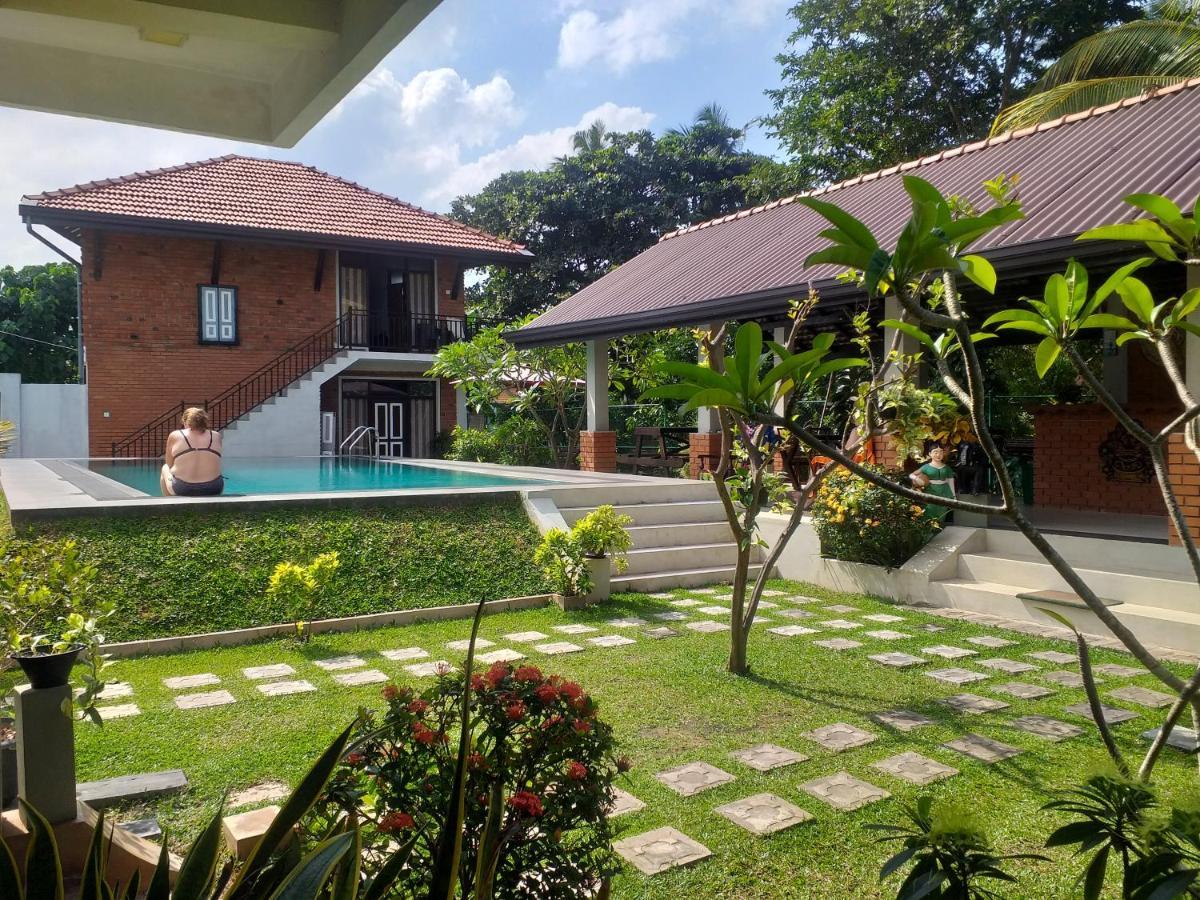 Green Wood Villa Негомбо Екстер'єр фото